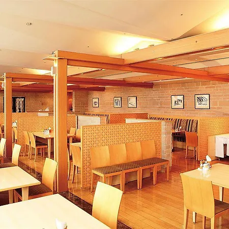 Courtyard By Marriott Shin-Osaka Station 